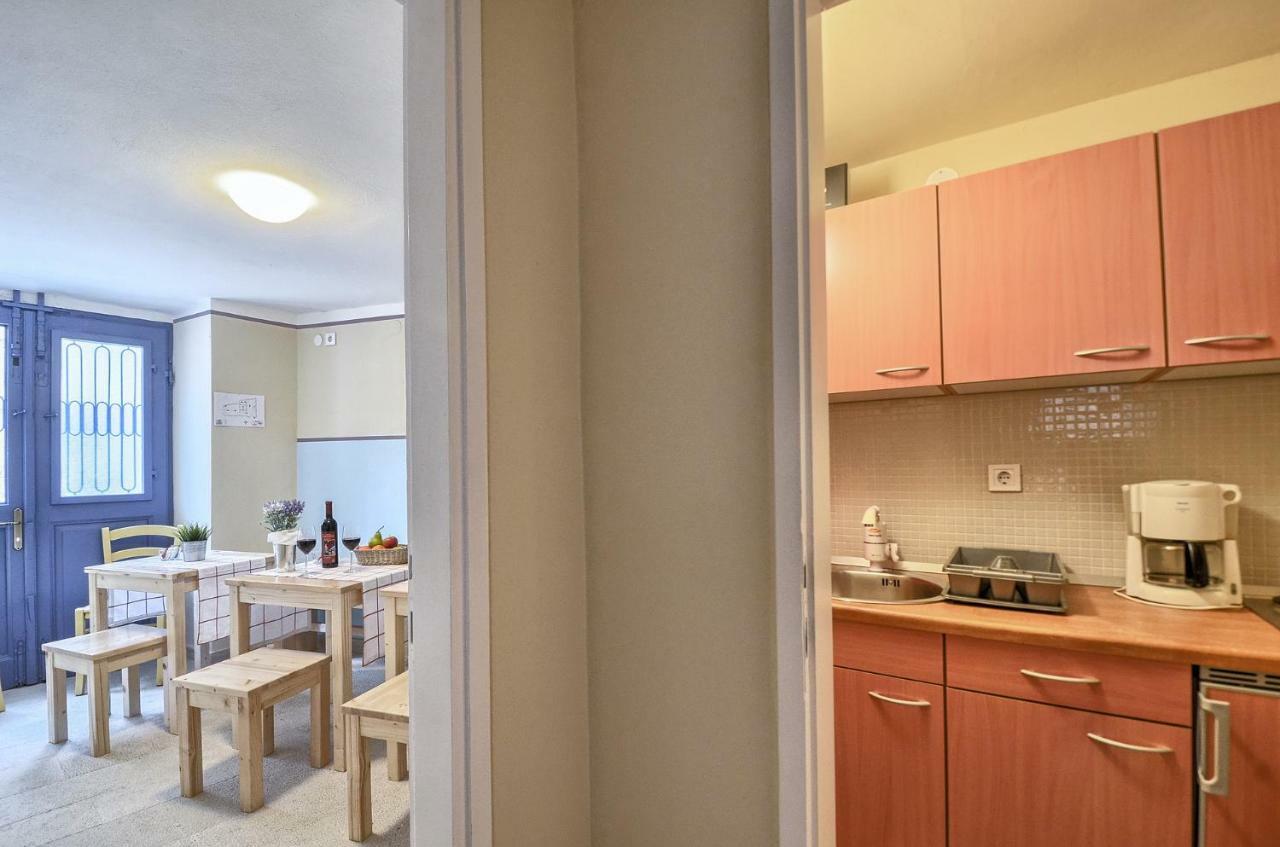 Room Zimmer Portarol วอดิยัน ภายนอก รูปภาพ